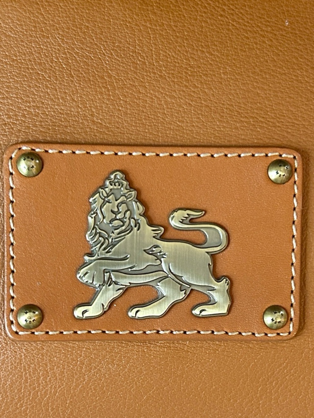 Excellent condition RARE MCM Munchen Leather Tote Bag. - Picture 6 of 11